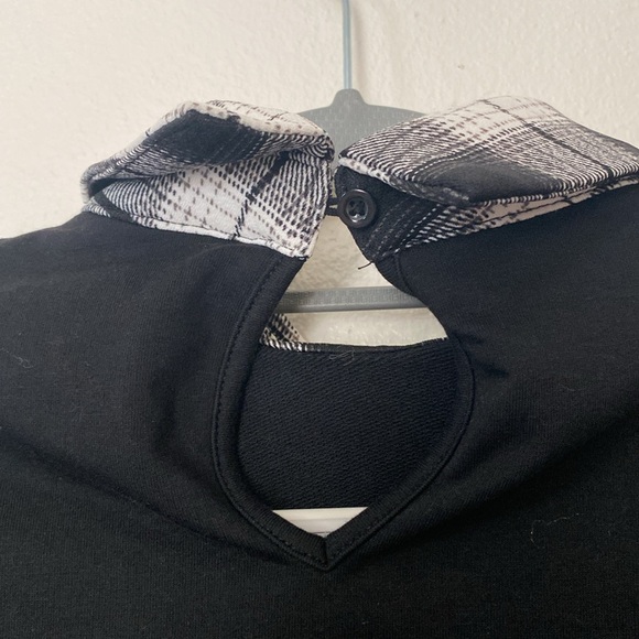 LA Crop Top - Picture 2 of 4